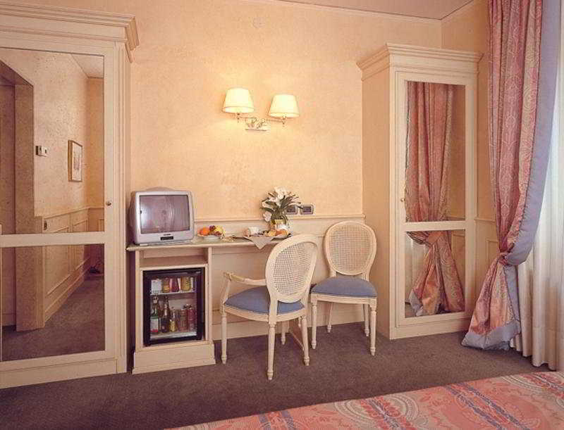San Luca 3*